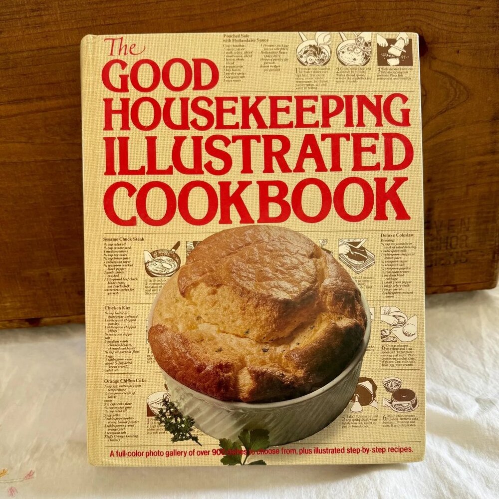 Vintage The Good Housekeeping Illustrated Cookbook by Zoe Coulson Hardcover 1980